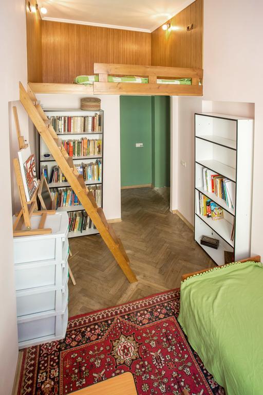 Magic Bus Hostel Λβιβ Δωμάτιο φωτογραφία